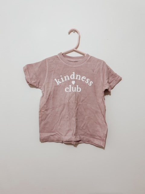 Camisa rosa para niños pequeños y jóvenes