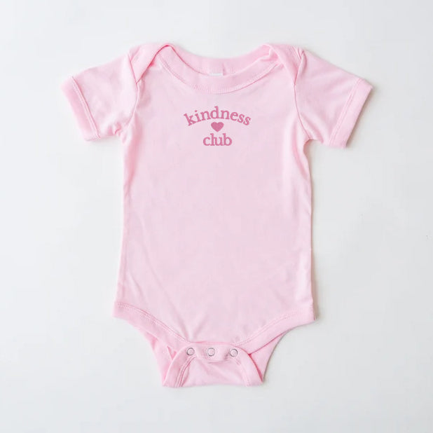 Body pour bébé avec chemise rose